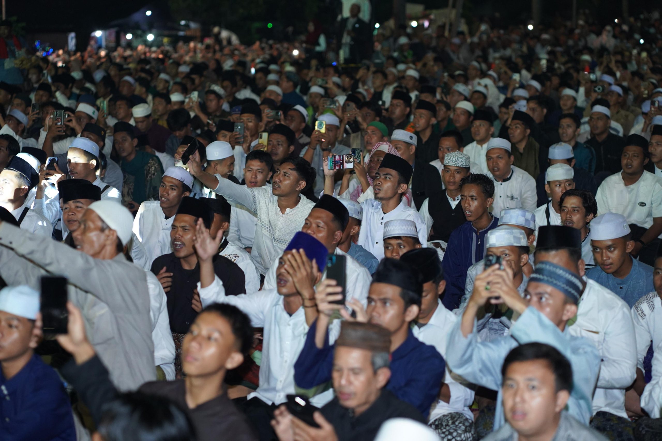 Read more about the article Palembang Darussalam Bersholawat, Gubernur Ajak Warga Perkuat Solidaritas