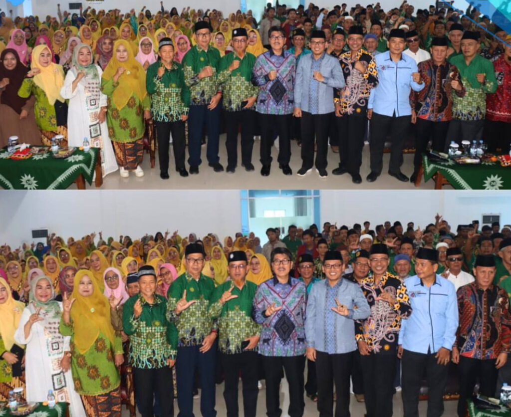 Read more about the article Bupati Lampung Utara Hadiri Milad ke-113 Muhammadiyah dan Luncurkan KBIHU Madani