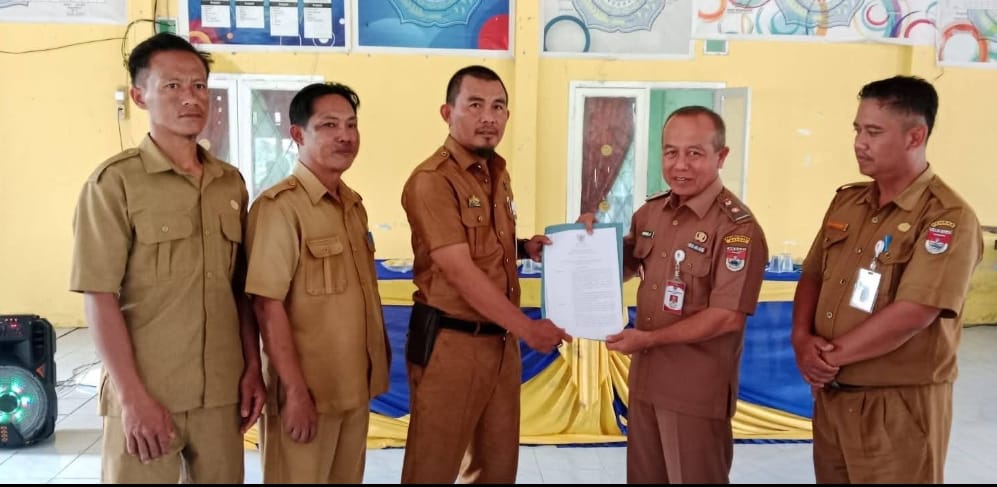 You are currently viewing Desa Wiralaga 1 Mesuji Gelar Sertijab, Kepala Desa Baru Siap Jalankan Amanah
