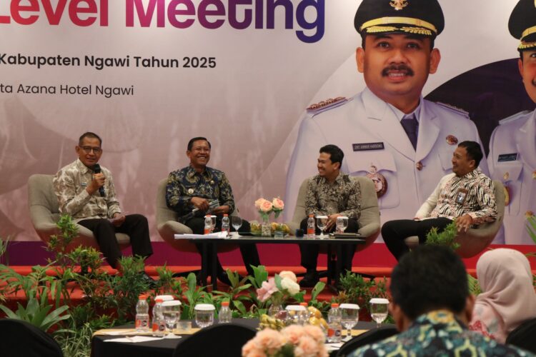 Read more about the article Ngawi Perkuat Stabilitas Harga dan Pertumbuhan Ekonomi melalui HLM TPID, TP2DD, dan TP2ED