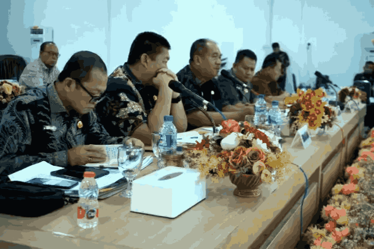 Read more about the article Rakorpem Asahan November 2025, Bupati dan Wakil Bupati Fokus Akhir Tahun