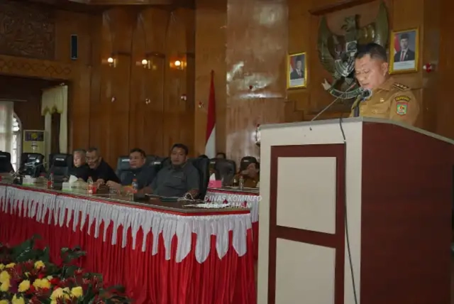 Read more about the article Paripurna DPRD Asahan Sahkan Empat Ranperda, Perkuat Regulasi dan Pelayanan Publik