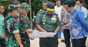 Read more about the article Kasdam XXI/Radin Inten Tinjau Lokasi Rencana Pembangunan Rindam XXI/ Radin Inten