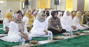 Read more about the article Semarak Nuzulul Qur’an, Pemkab Lampung Timur Gelar 100 Khataman Al-Qur’an Serentak