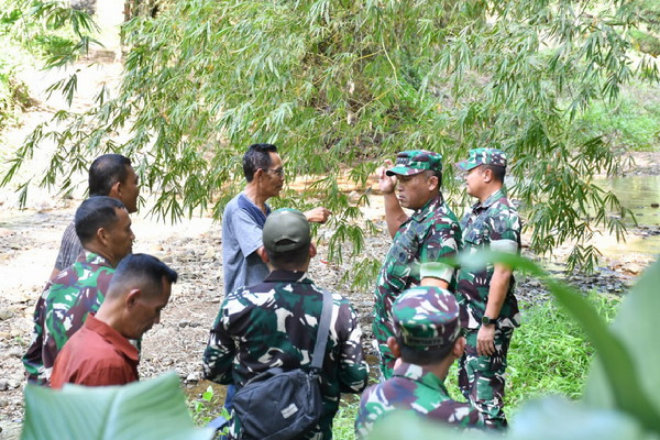 Read more about the article Dandim Ponorogo Dampingi Danrem 081/Dsj Tinjau Sasaran Pembangunan Jembatan Perintis Garuda dan Jembatan Armco