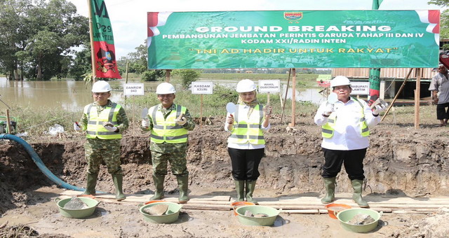 Read more about the article Danrem 043/Gatam Hadiri Ground Breaking Jembatan Garuda Lamtim