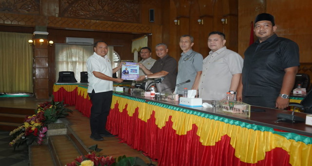 You are currently viewing DPRD Asahan Gelar Paripurna LKPJ 2025