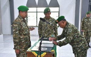 Read more about the article Dandim Ponorogo Pimpin Acara Laporan Korps Serah Terima Jabatan Pama