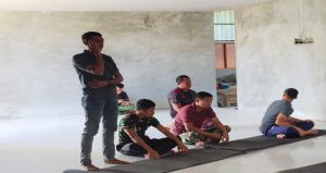 Read more about the article Satgas TMMD ke 128 Kodim 1801/Manokwari Bersama Warga Tunaikan Sholat Jum’at
