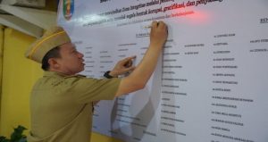 Read more about the article Sekdaprov Lampung Canangkan Zona Integritas