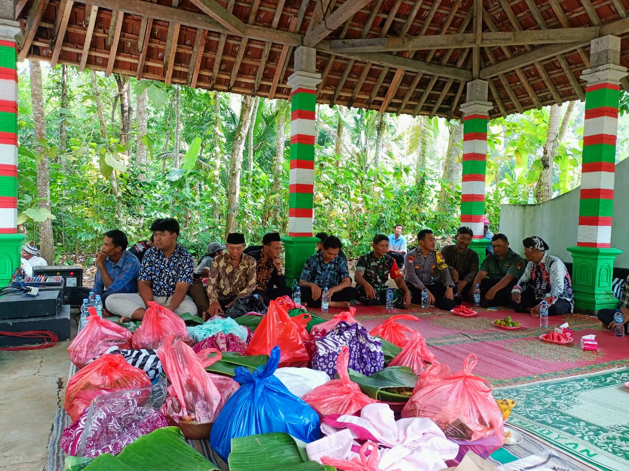 Read more about the article TNI-Polri dan Pemda Trenggalek Perkuat Ketahanan Pangan lewat Panen Jagung di Pogalan
