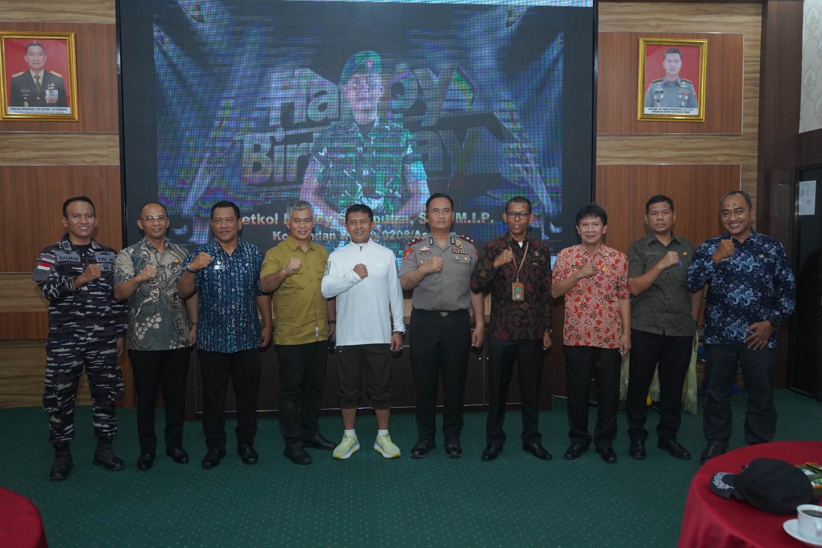 You are currently viewing Suasana Hangat Warnai Pertemuan Forkopimda di Makodim 0208/Asahan