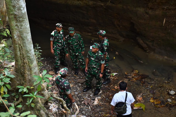 Read more about the article Tiga Jembatan Perintis Jadi Harapan Baru Warga Dolopo, Kodim 0803/Madiun Tinjau Lokasi Pembangunan