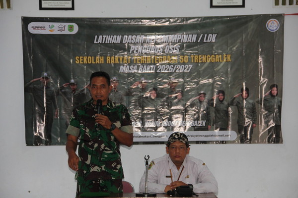 Read more about the article Kodim 0806/Trenggalek Tempa Jiwa Kepemimpinan Siswa Sekolah Rakyat Melalui LDK
