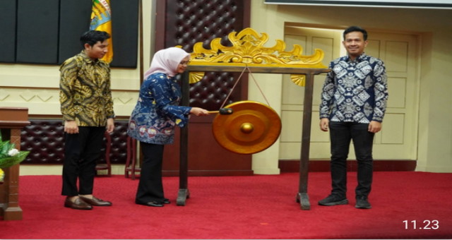 You are currently viewing Pemprov Lampung Luncurkan Toko Tapis