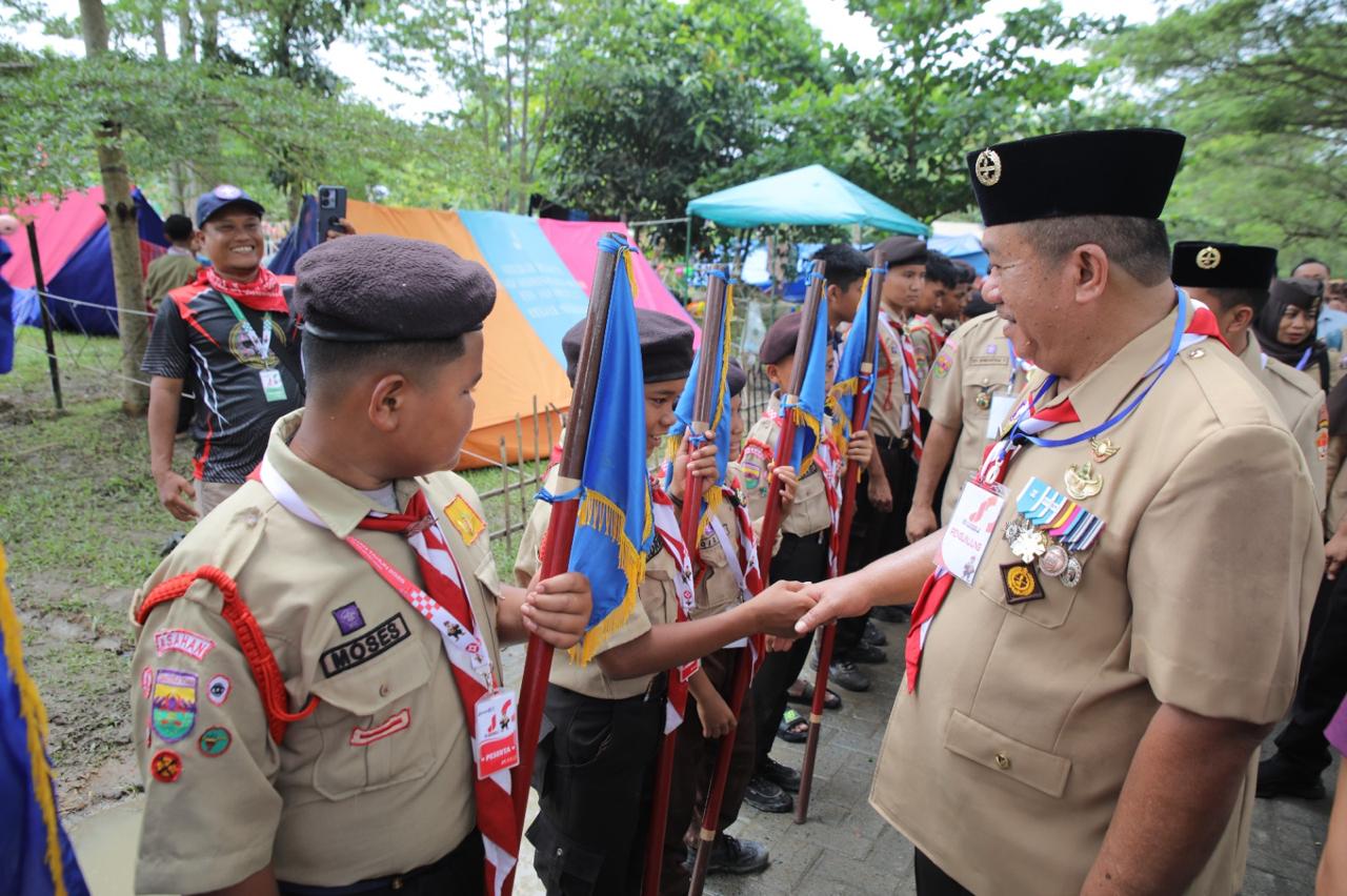 You are currently viewing Bupati Asahan Buka Jambore Pramuka Cabang Asahan 2026, Tekankan Pembentukan Karakter Generasi Muda