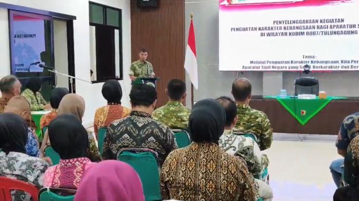 Read more about the article Kasdim Kodim Tulungagung Buka Penguatan Karakter Kebangsaan ASN, Tegaskan Integritas Kunci Pelayanan Publik