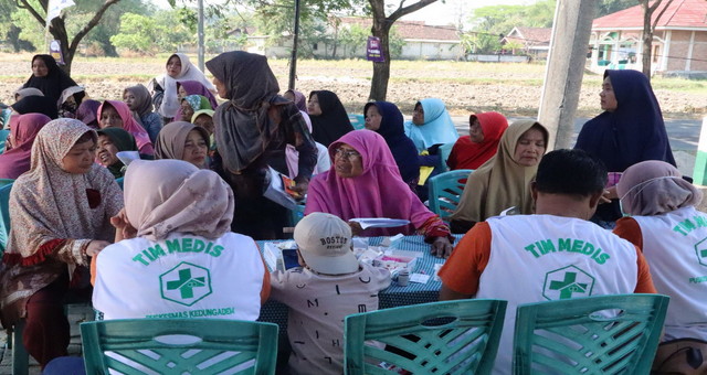 Read more about the article TMMD 129 di Kesongo, Dinkes Bojonegoro Adakan Layanan Pengobatan Gratis