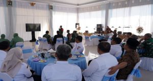 Read more about the article Komandan SSK Satgas, Lettu Purnomo, Paparkan Program TMMD 129 Kodim Bojonegoro