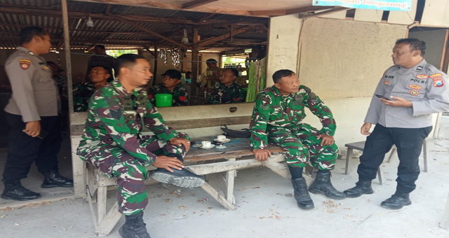 You are currently viewing Kehadiran TMMD 129 Bojonegoro bawa Berkah Warung Kopi di Kesongo