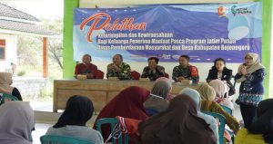 Read more about the article TMMD 129 Bojonegoro Gelar Pelatihan Kewirausahaan, Dorong Lahirnya UMKM Baru di Kedungadem