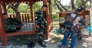 Read more about the article Gurihnya Bakso Gerobak Sepeda Pak Sholeh, Kehadiran Satgas TMMD Bojonegoro bawa Berkah Perekonomian Desa