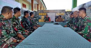 Read more about the article Tinjau Posko TMMD 129 Bojonegoro di Kesongo, Dansatgas Bakar Semangat Personel