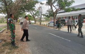 Read more about the article TMMD 129 Bojonegoro, TNI-Polri Bersinergi bantu Pengamanan Pembongkaran Bangunan untuk Rest Area