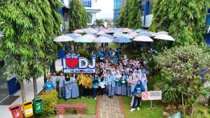 Read more about the article Pendaftaran YBC Session 3 Masih Dibuka! Pelajar SMA/SMK se Lampung Berpeluang Raih Hadiah Rp15 Juta dan Beasiswa hingga 100 Persen