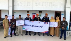 Read more about the article PT KAI Salurkan Bantuan Pembangunan Masjid At-Taqwa di Way Kanan Jelang Iduladha