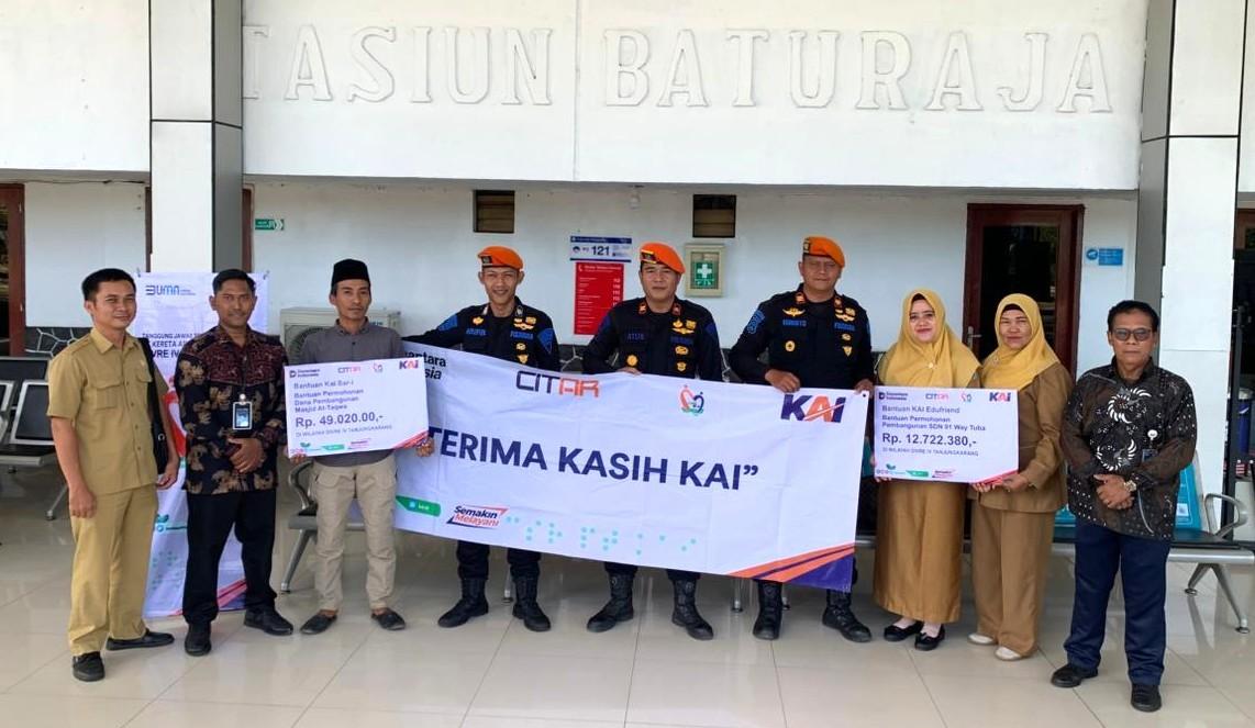 You are currently viewing PT KAI Salurkan Bantuan Pembangunan Masjid At-Taqwa di Way Kanan Jelang Iduladha
