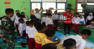 Read more about the article Investasi Generasi Tangguh: TMMD 129 Bojonegoro Ajarkan Anak Kesongo Tanggap Bencana Sejak Dini