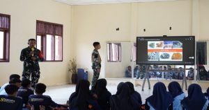 Read more about the article Menyapa Pelosok dengan Cinta Tanah Air: Cara Satgas TMMD 129 Bojonegoro Menyiapkan Pemimpin Masa Depan