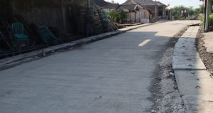 Read more about the article Perkuat Infrastruktur Desa, TMMD 129 Bojonegoro Tuntaskan Drainase 330 Meter di Kesongo
