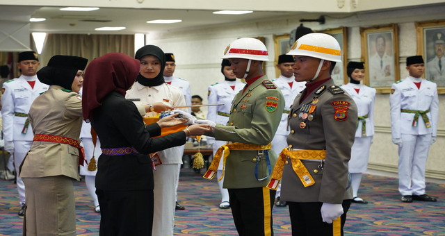 You are currently viewing Kasrem 043/Gatam Hadiri Pengukuhan Paskibraka Provinsi Lampung 2026