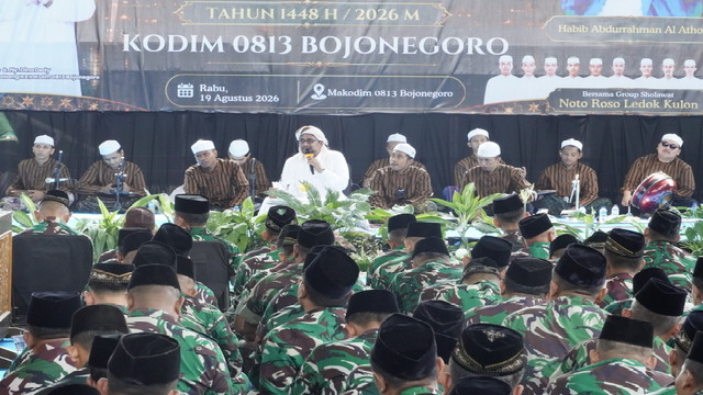 Read more about the article Kodim Bojonegoro Peringati Maulid Nabi Muhammad SAW 1448 H