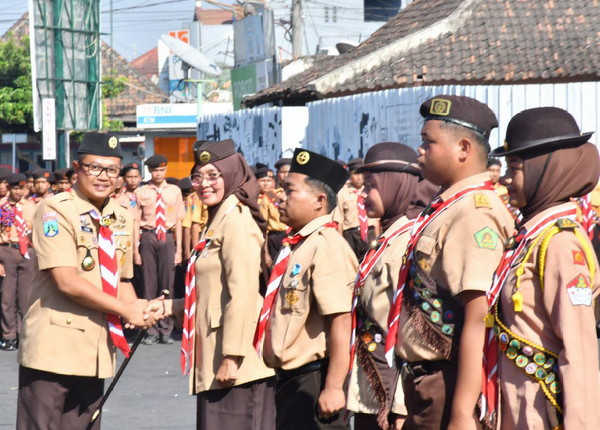Read more about the article Dandim 0802/Ponorogo Bertindak Sebagai Pembina Apel Besar Gerakan Pramuka Kwarcab Ponorogo