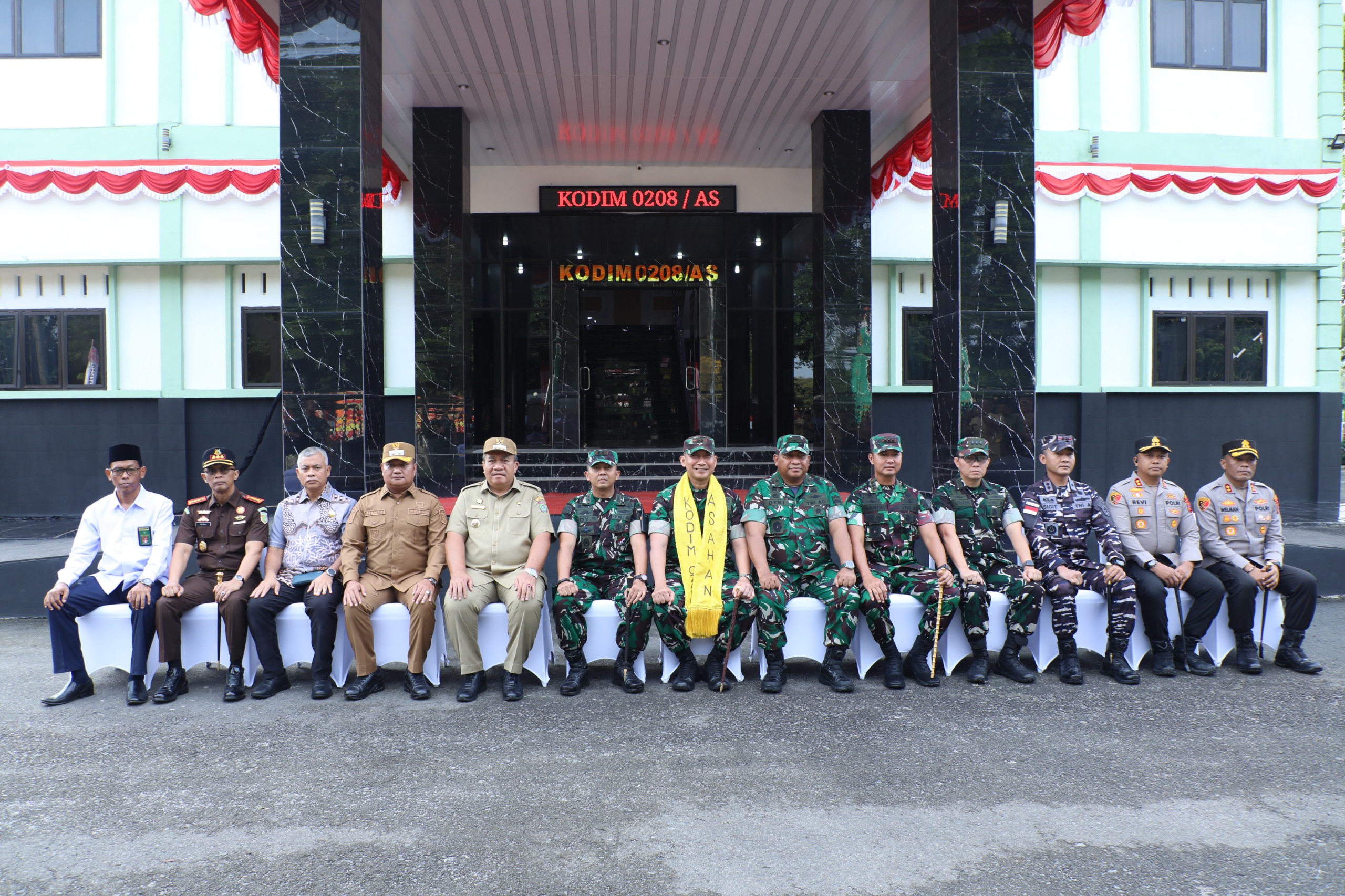 Read more about the article Bupati Asahan dan Forkopimda Sambut Kunjungan Kerja Pangdam I/BB di Asahan