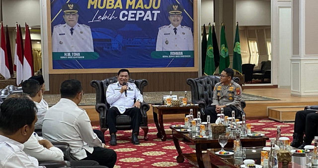 You are currently viewing Bupati Toha Siap Kawal Kamtibmas dan Legalitas Sumur Minyak
