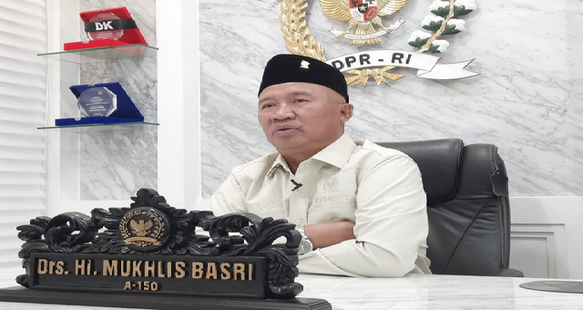 Read more about the article Anggota DPR RI : Warga Lampung Diminta Tetap Siaga Hadapi Sebaran Abu Vulkanik GAK
