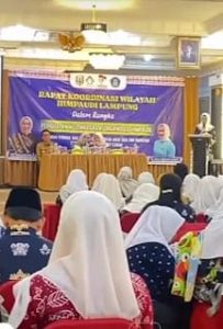Read more about the article Kadis P & K Way Kanan Hadir Mendampingi Bunda Paud Dalam Rakorwil HIMPAUDI Di Baradatu