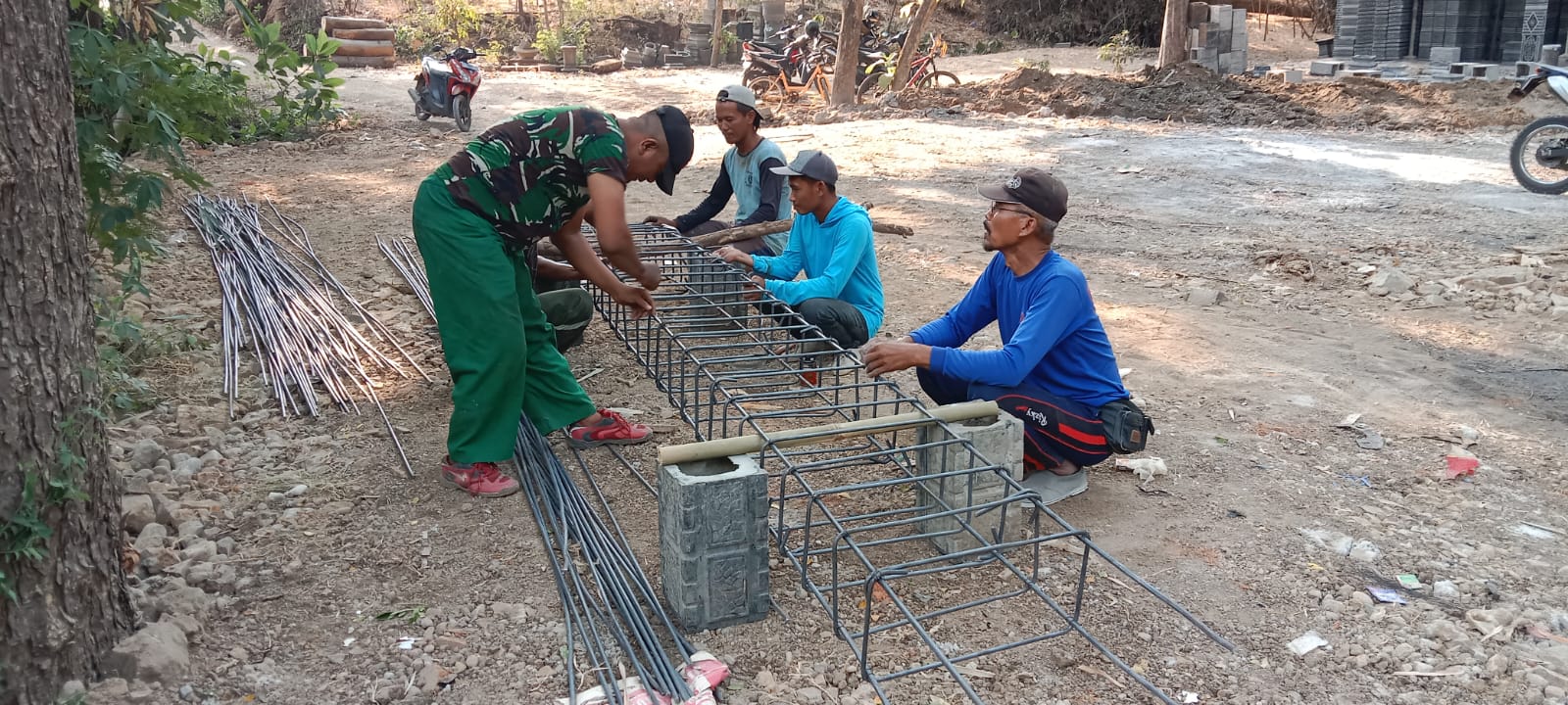 Read more about the article Kodim Ponorogo Bangun Lima Jembatan Perintis Garuda Tahap VII, Bukti Pemerintah Terus Hadir Untuk Rakyat