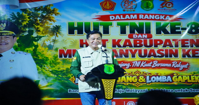 Read more about the article Bupati Toha Buka Lomba Senjang dan Gaple, Dorong Budaya Muba Terus Hidup