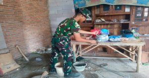 Read more about the article Cuaca Terik dan Rasa Haus Tak Surutkan Semangat Satgas TMMD Kodim 0736/Batang
