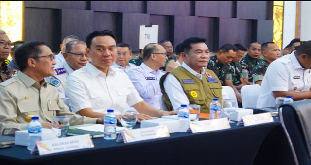You are currently viewing Bupati Toha Tohet Hadiri Rakor Karhutla Sumsel, Siap Tindak Lanjuti Arahan Menko Polkam