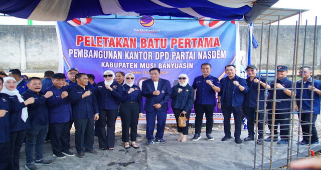 Read more about the article Bupati Toha Letakkan Batu Pertama Pembangunan Kantor DPD NasDem Muba