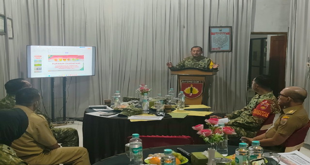 You are currently viewing Tim Wasev TMMD Reguler ke-130 Berikan Evaluasi, Tekankan Kualitas dan Manfaat Pembangunan
