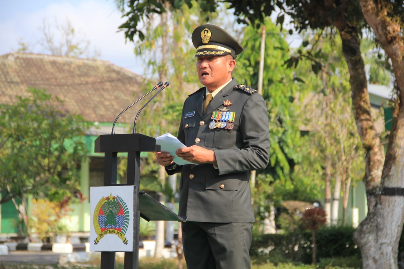 Read more about the article Kodim 0806/Trenggalek Gelar Upacara HUT ke-81 TNI