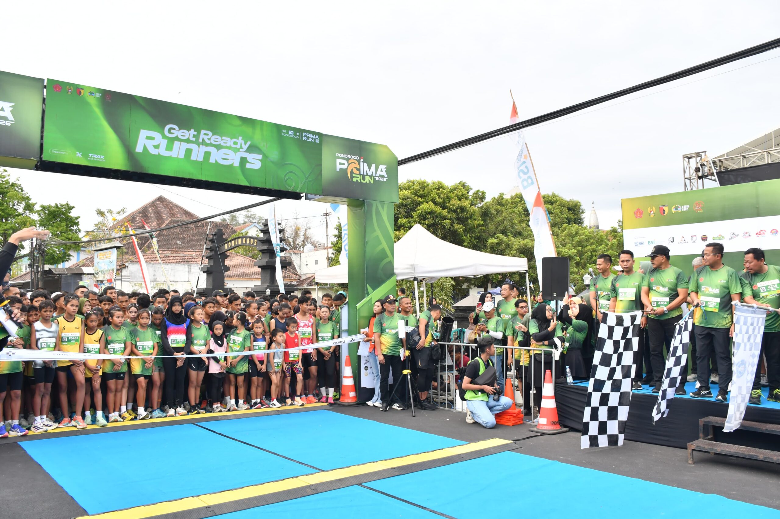 You are currently viewing Ponorogo Prima Run Peringati HUT ke-81 TNI  Diikuti Ribuan Peserta