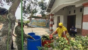 Read more about the article Satgas TMMD ke-130 Kodim Rembang Salurkan Air Bersih untuk Warga Desa Ngajaran